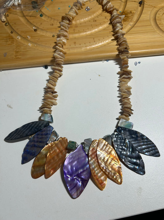 Mother of Pearl Multicolor Shell Necklace